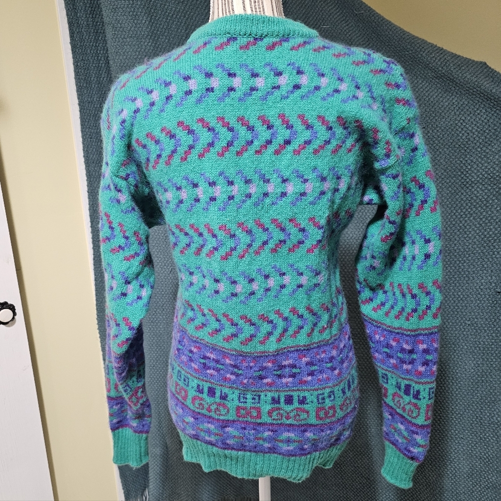 Multicolor Patterned Sweater - image 4
